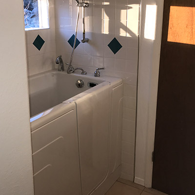 Residential Plumbing-Bathroom Walk-In Tub